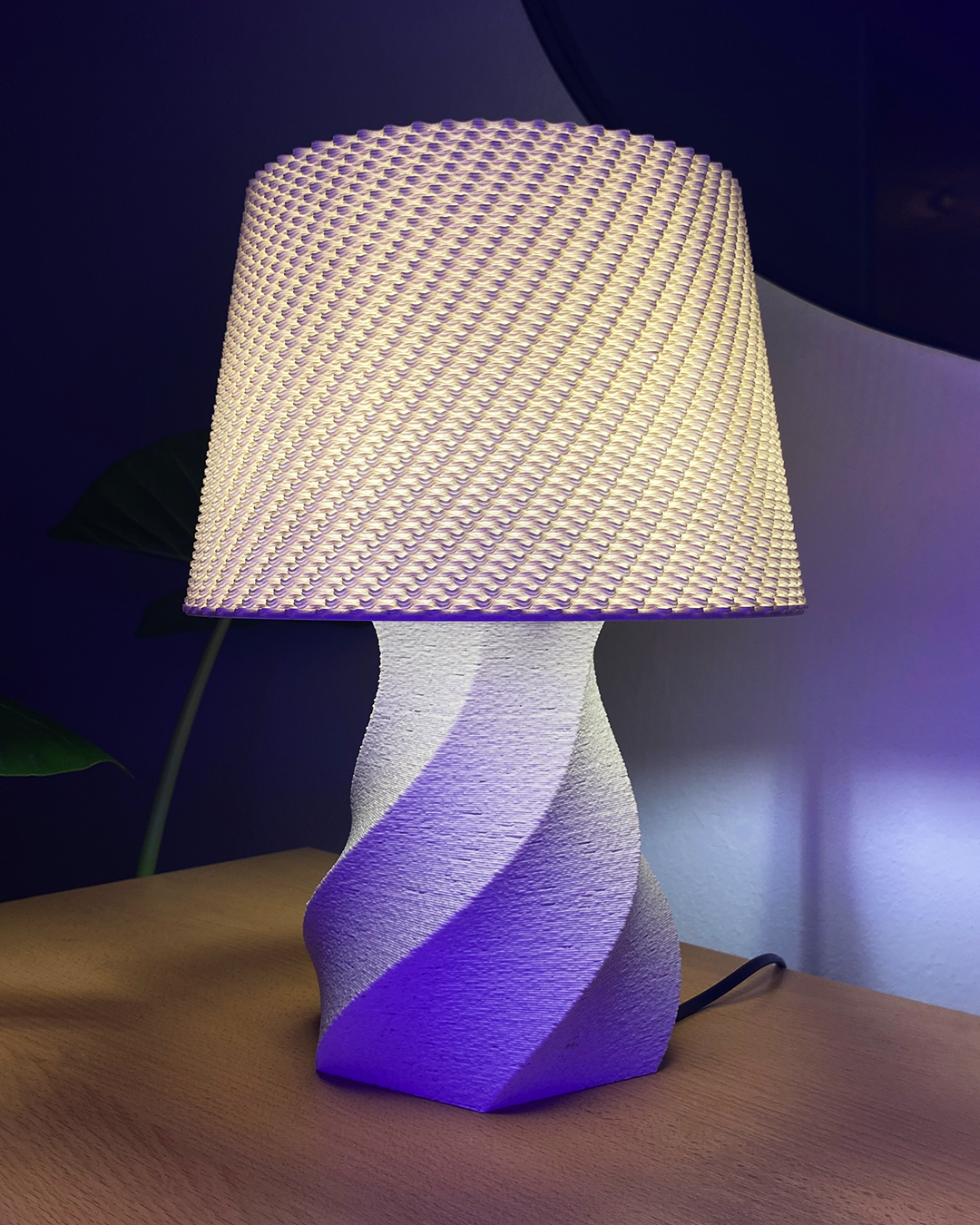 Julian Table Lamp V1