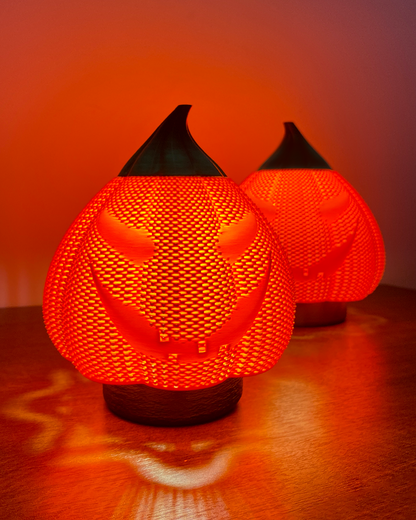 Evil Pumpkin Lamp