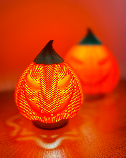 Evil Pumpkin Lamp