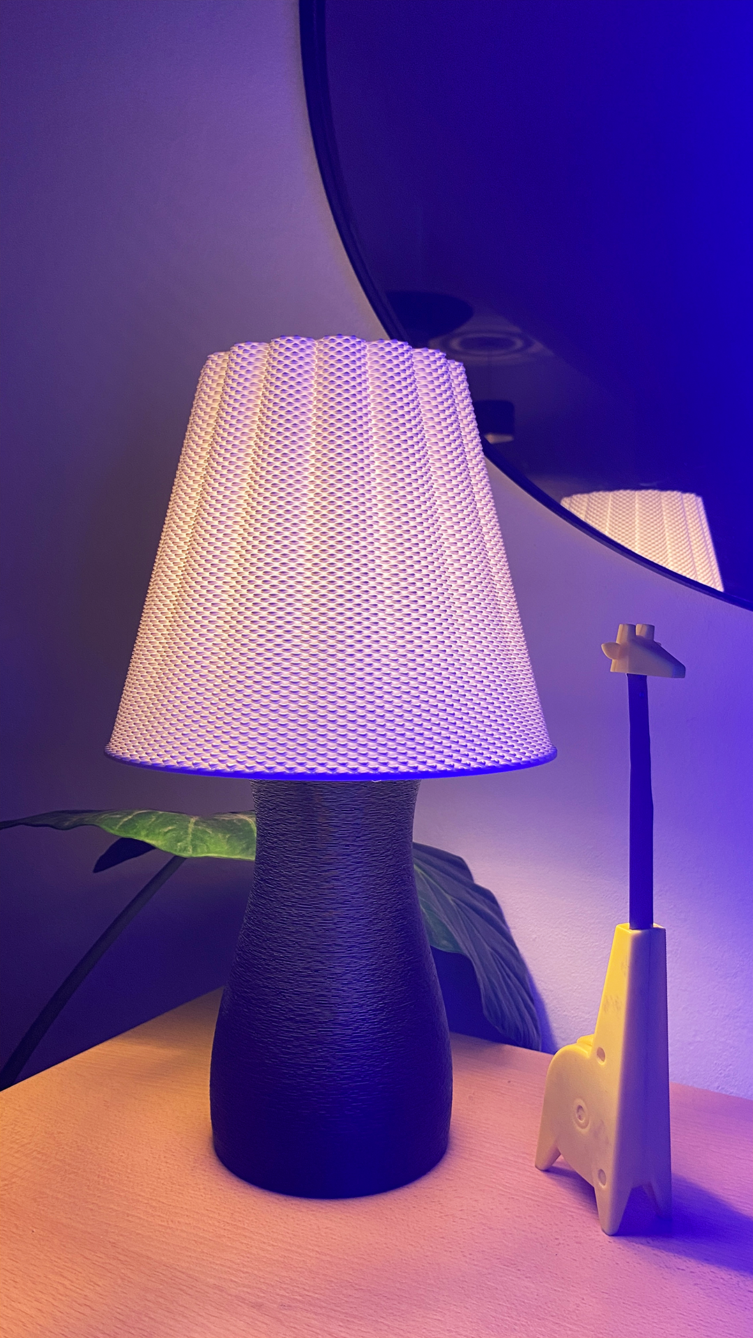 Carmen Table Lamp