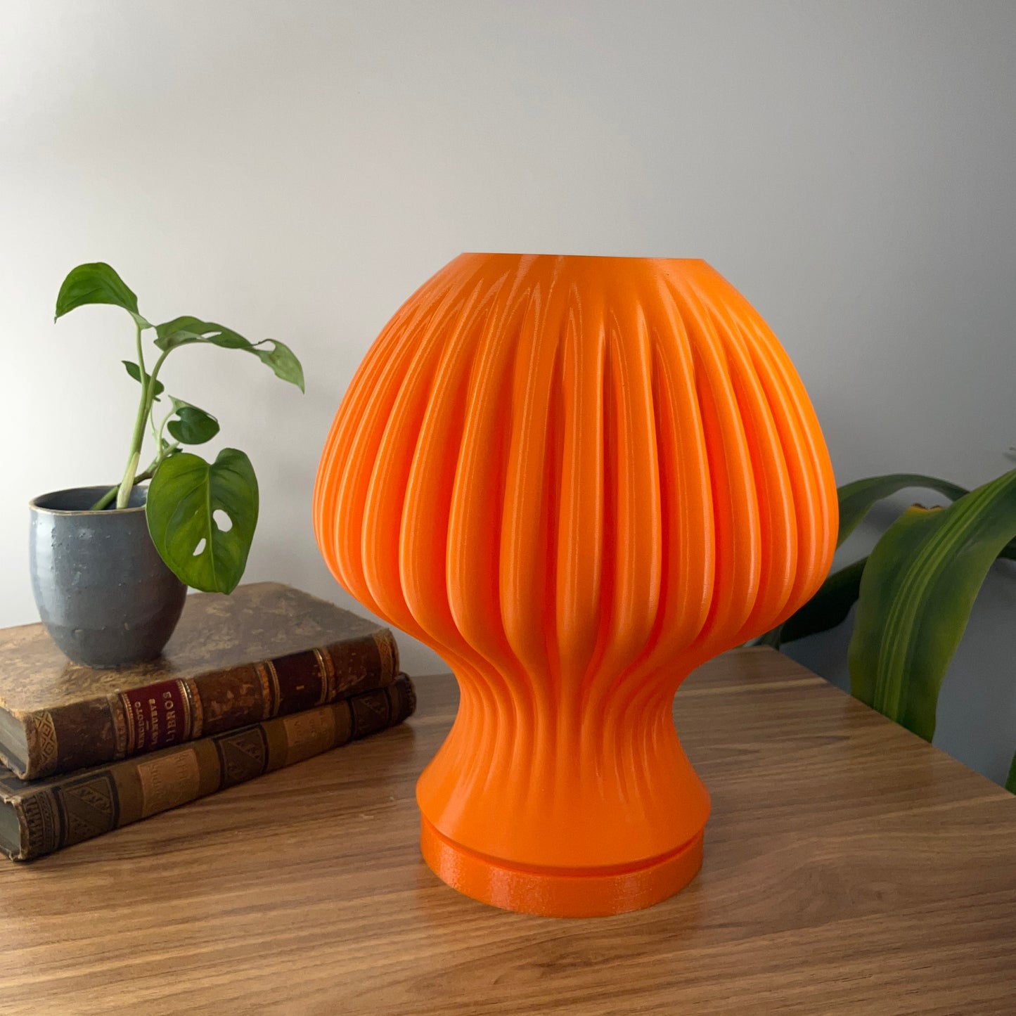 Blob Mushroom Table Lamp