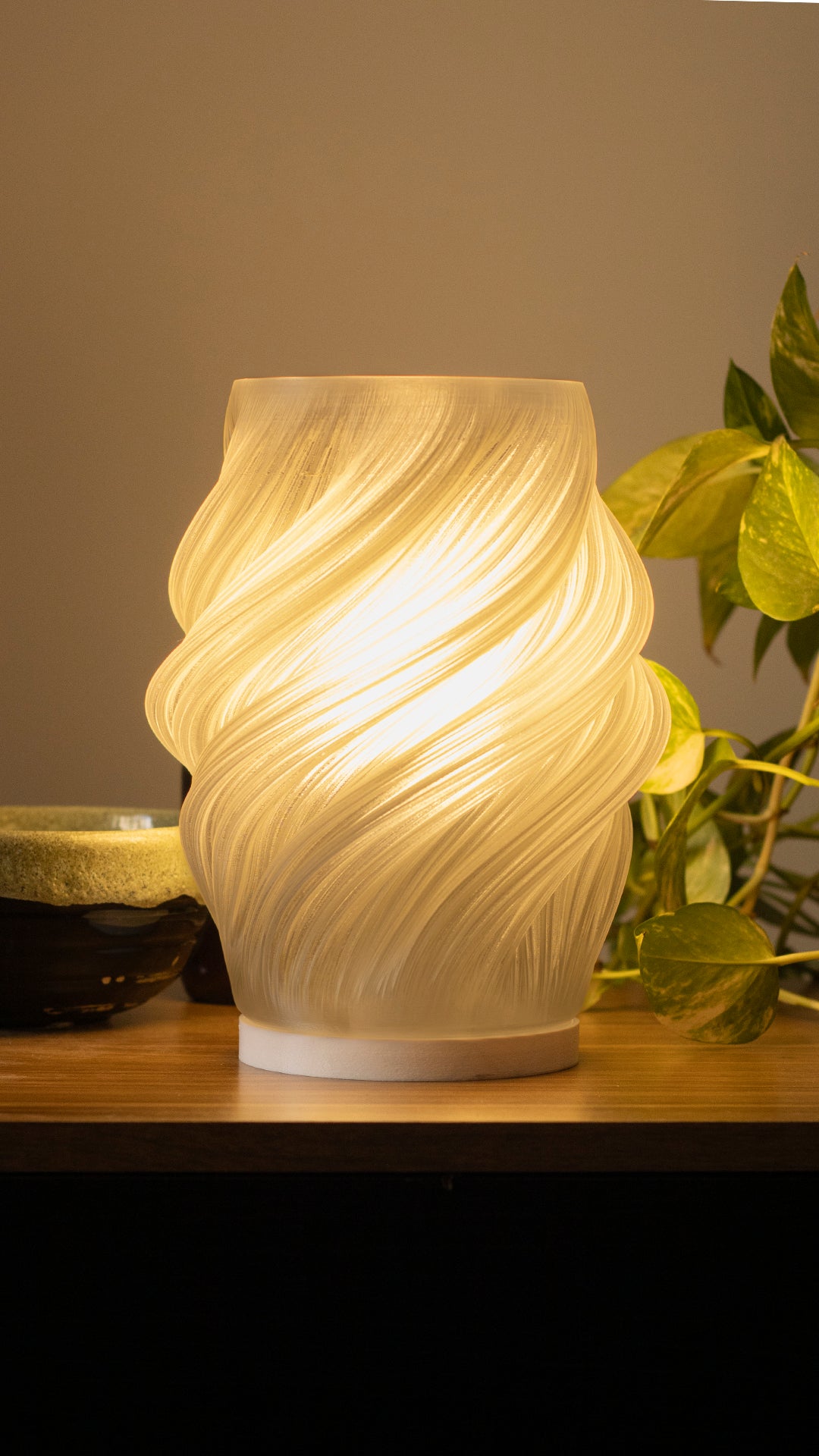 Lara Table Lamp