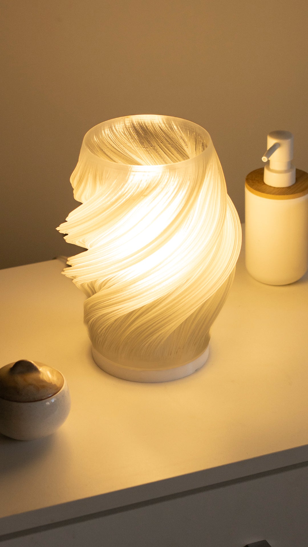 Lara Table Lamp