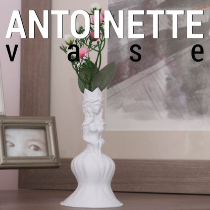 Antoinette Vase