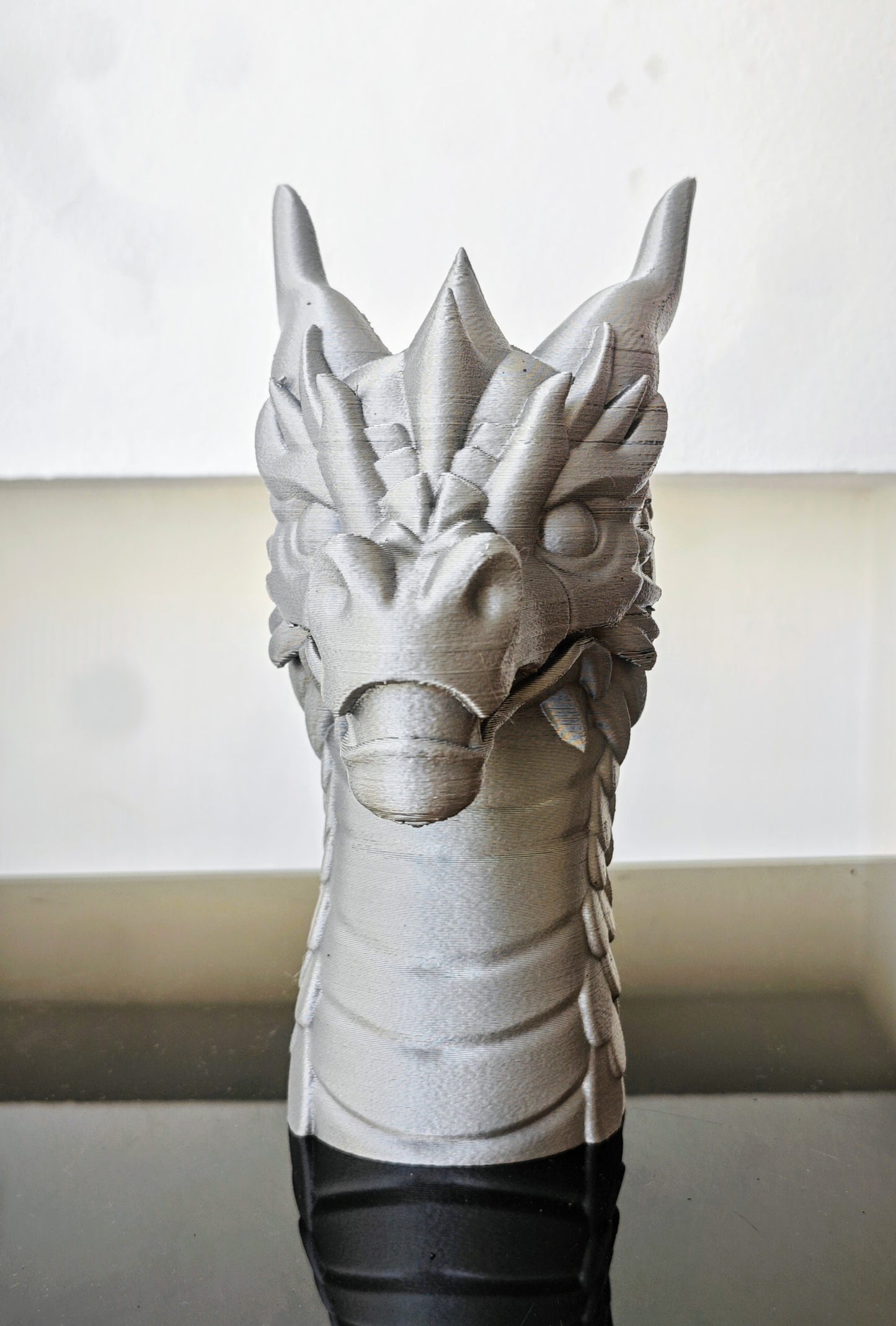 Dragon Headphone Holder